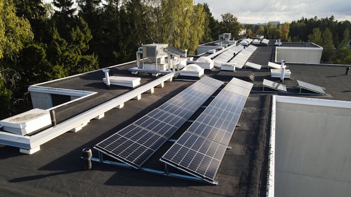 Energiakaivojen lataus poistoilman lämmön talteenoton avulla