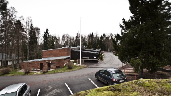 Rivitalot Kaarinassa öljystä maalämpöön